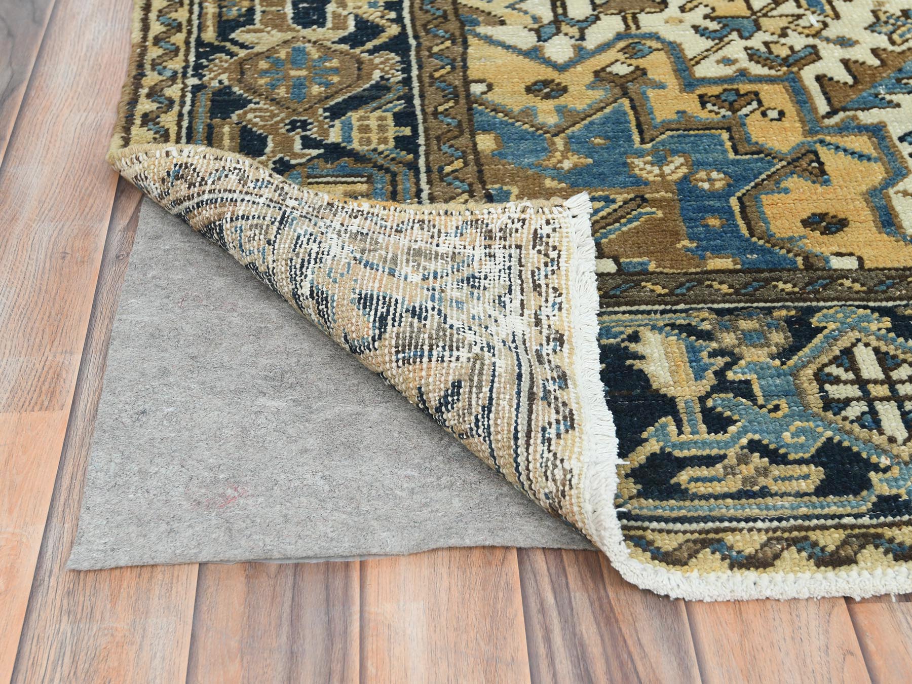 Overdyed & Vintage Rugs LUV741258